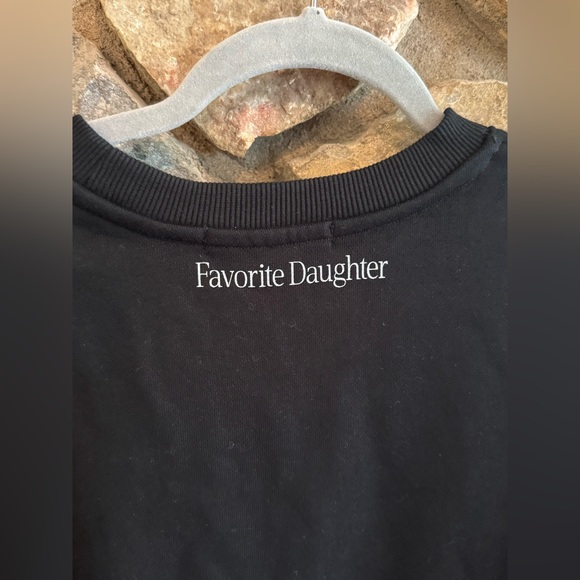 NWT Favorite Daughter Sports Sweatshirt - Picture 5 of 5